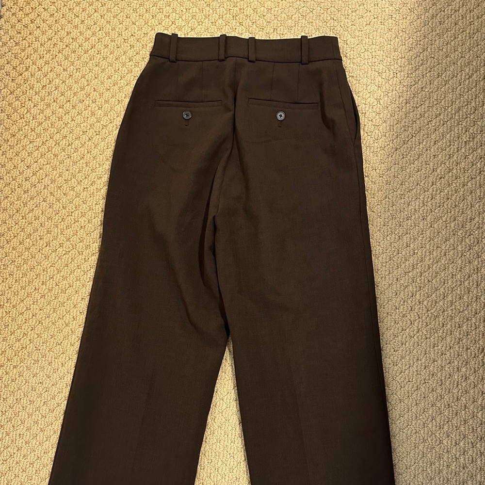 Aritzia Classic Brown Trousers - Picture 4 of 4